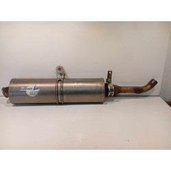 Tubo de escape LeoVince titanium.