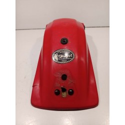 Guardabarros trasero con soporte Honda XL 200R.