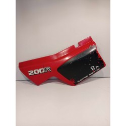 Tapa lateral izquierda asiento Honda XL 200.