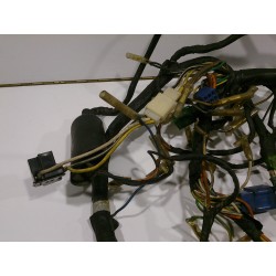 Instal·lació elèctrica cables Suzuki GSX400E